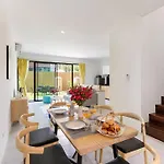 Garden Villa Close To The Beach